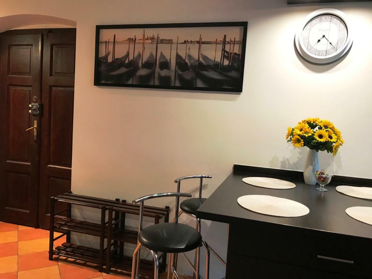 Apartament Apartament "Cleopatra 5" przy Rynku z parkingiem Kielce Zewnętrze zdjęcie
